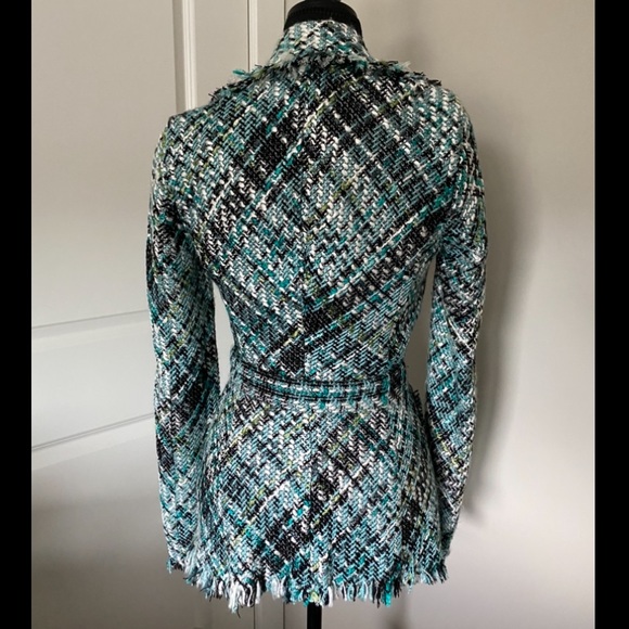 Light weight open front tweed blazer with raw trim - Picture 3 of 5